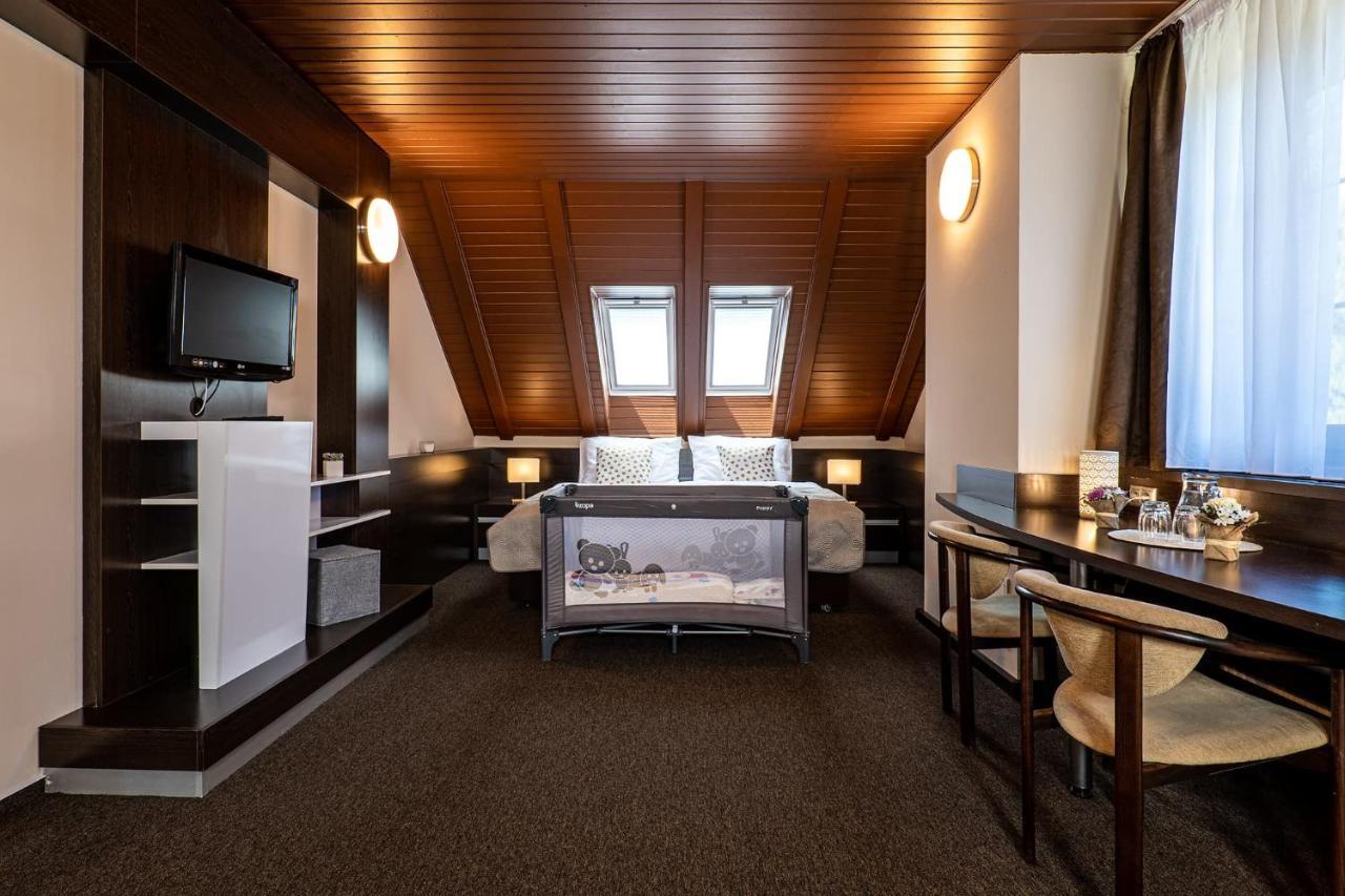 Wellness Hotel Pod Kycmolem Horní Lomná Zewnętrze zdjęcie