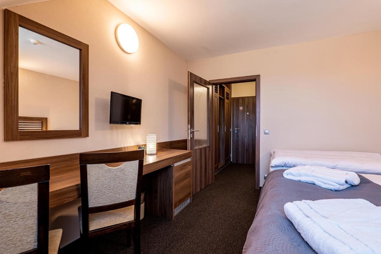 Wellness Hotel Pod Kycmolem Horní Lomná Zewnętrze zdjęcie
