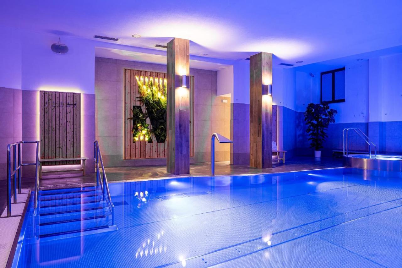 Wellness Hotel Pod Kycmolem Horní Lomná Zewnętrze zdjęcie